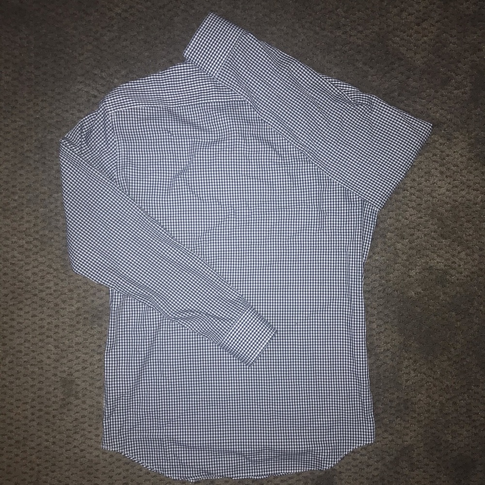 Banana Republic Dress Shirt - Picture 4 of 6